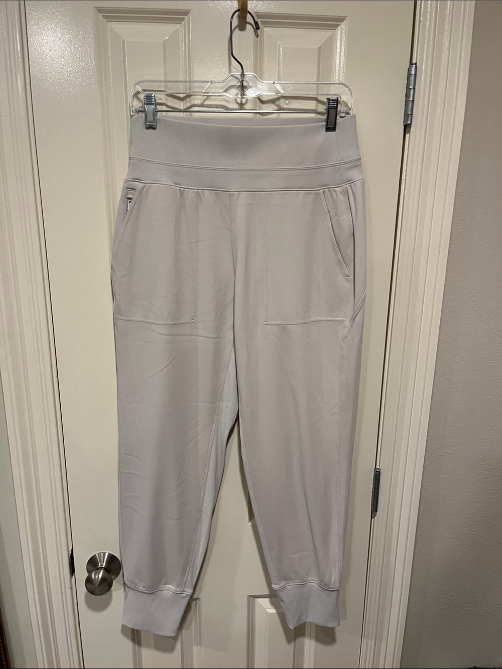 Athleta Venice Jogger in Abalone